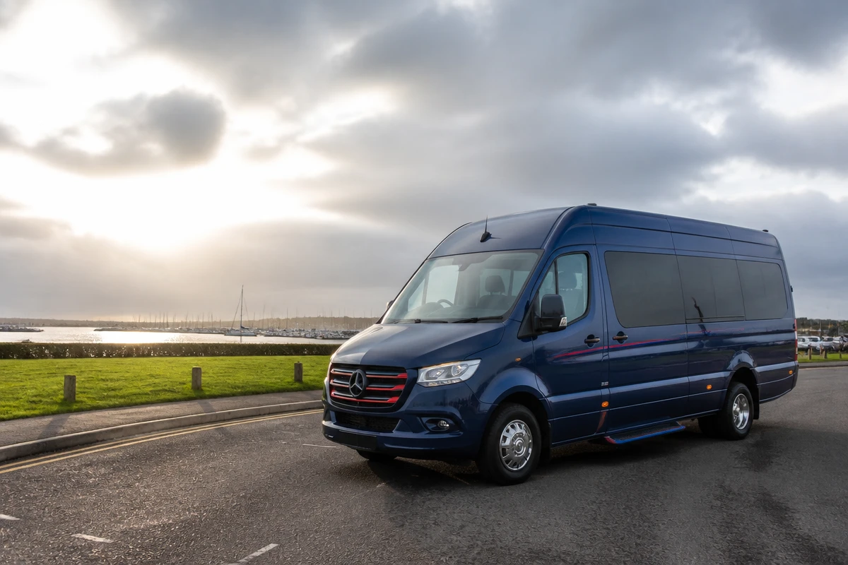 18 Seater Minibus Hire