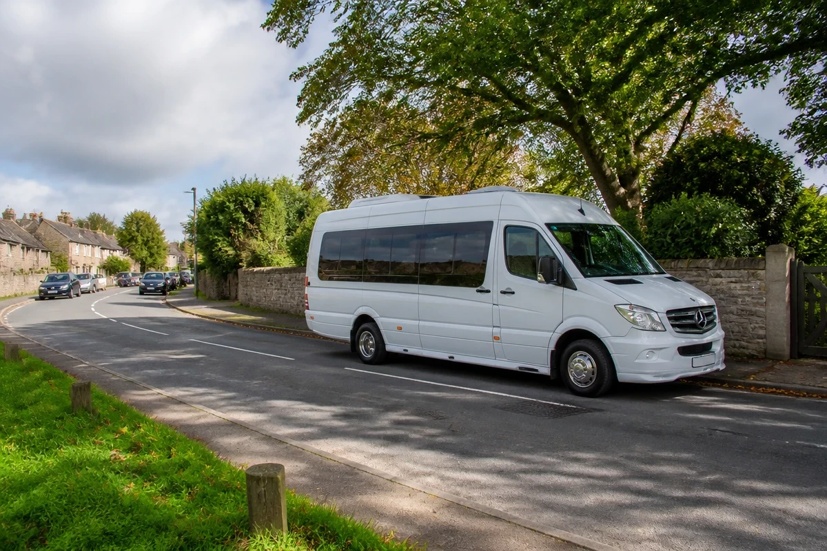 22 Seater Minibus Hire