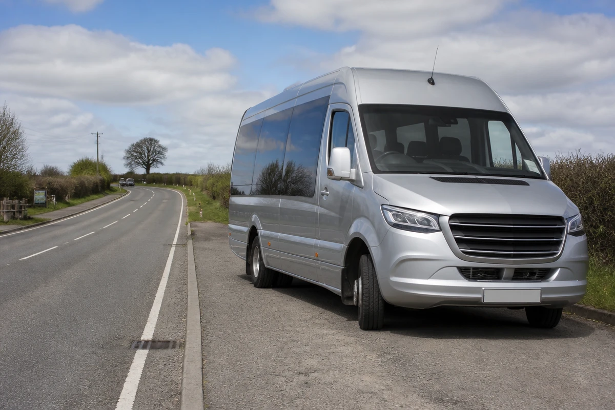 Minibus Hire in Arbury